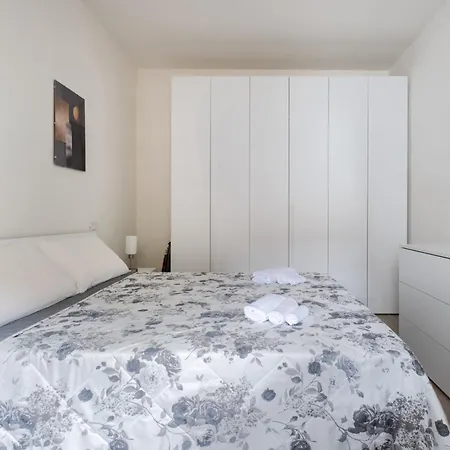 Apartment Oasi Rinascimentale Con Giardino In Centro